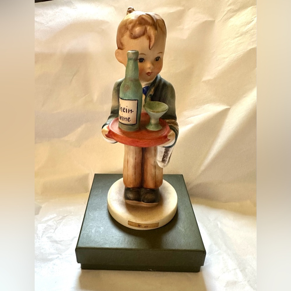 M.I. Hummel Rhein-Wine Waiter Server Boy Figurine 154/0 W.‎ Germany